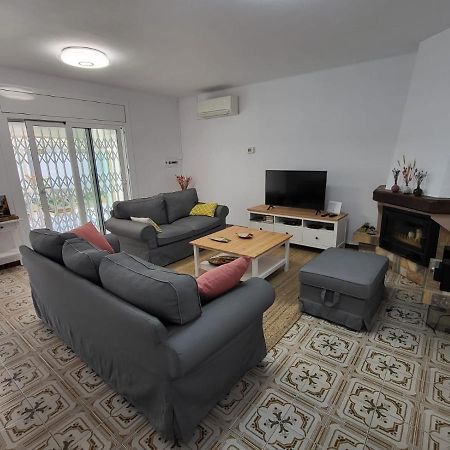 Torredembarra Cosy, Well Equipped House, 5 Min. From The Beach Экстерьер фото